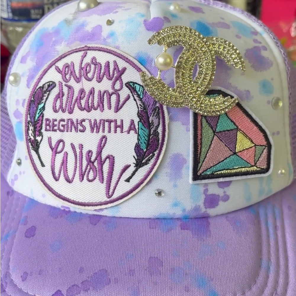 Trucker Hat.